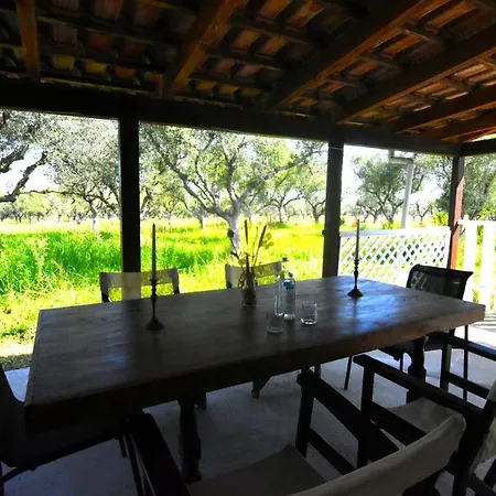Casa Katina , In Lagana, Agrilia Area Сasa de vacaciones